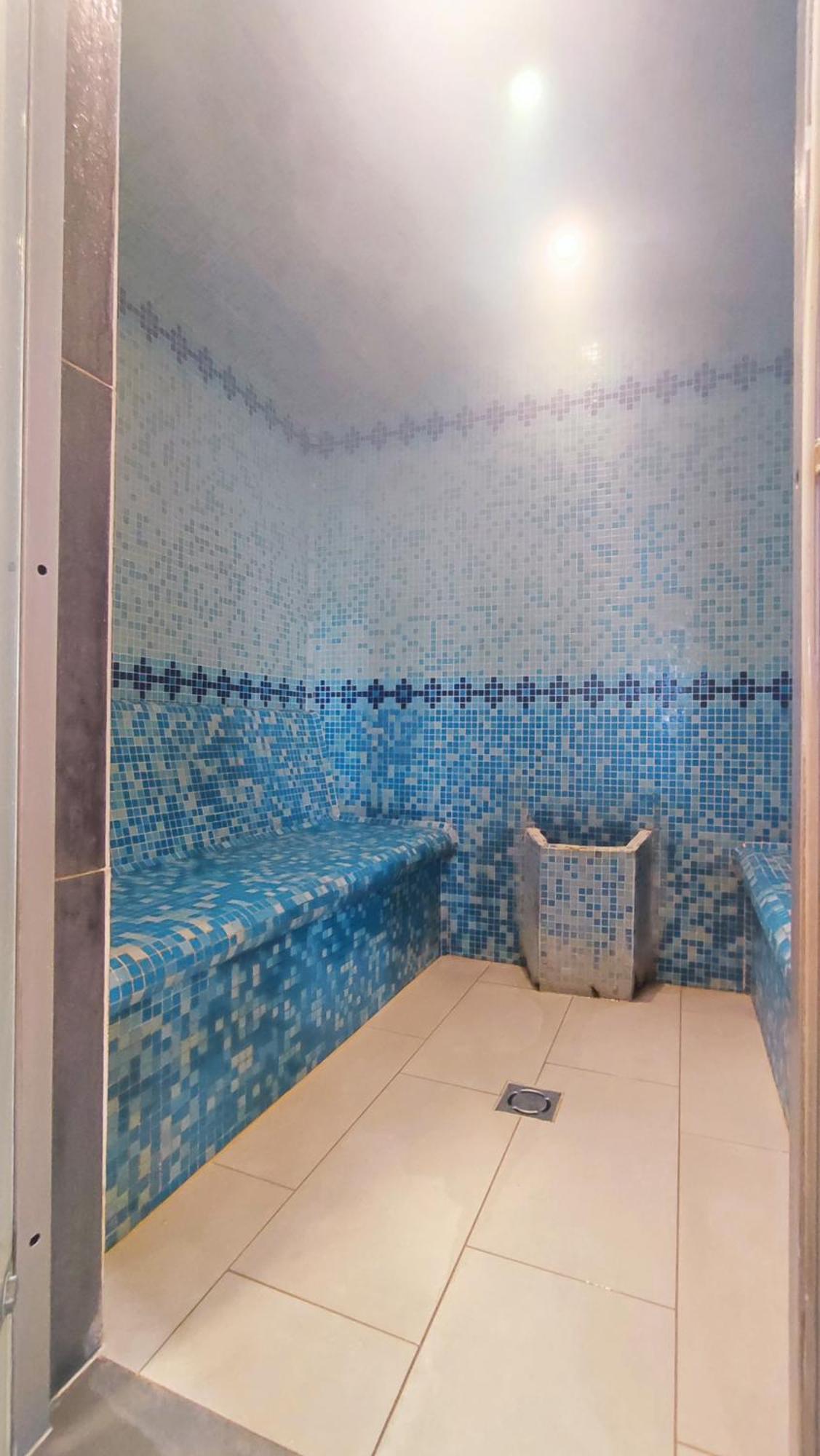 Heart And Soul Apartment Budapest Bagian luar foto