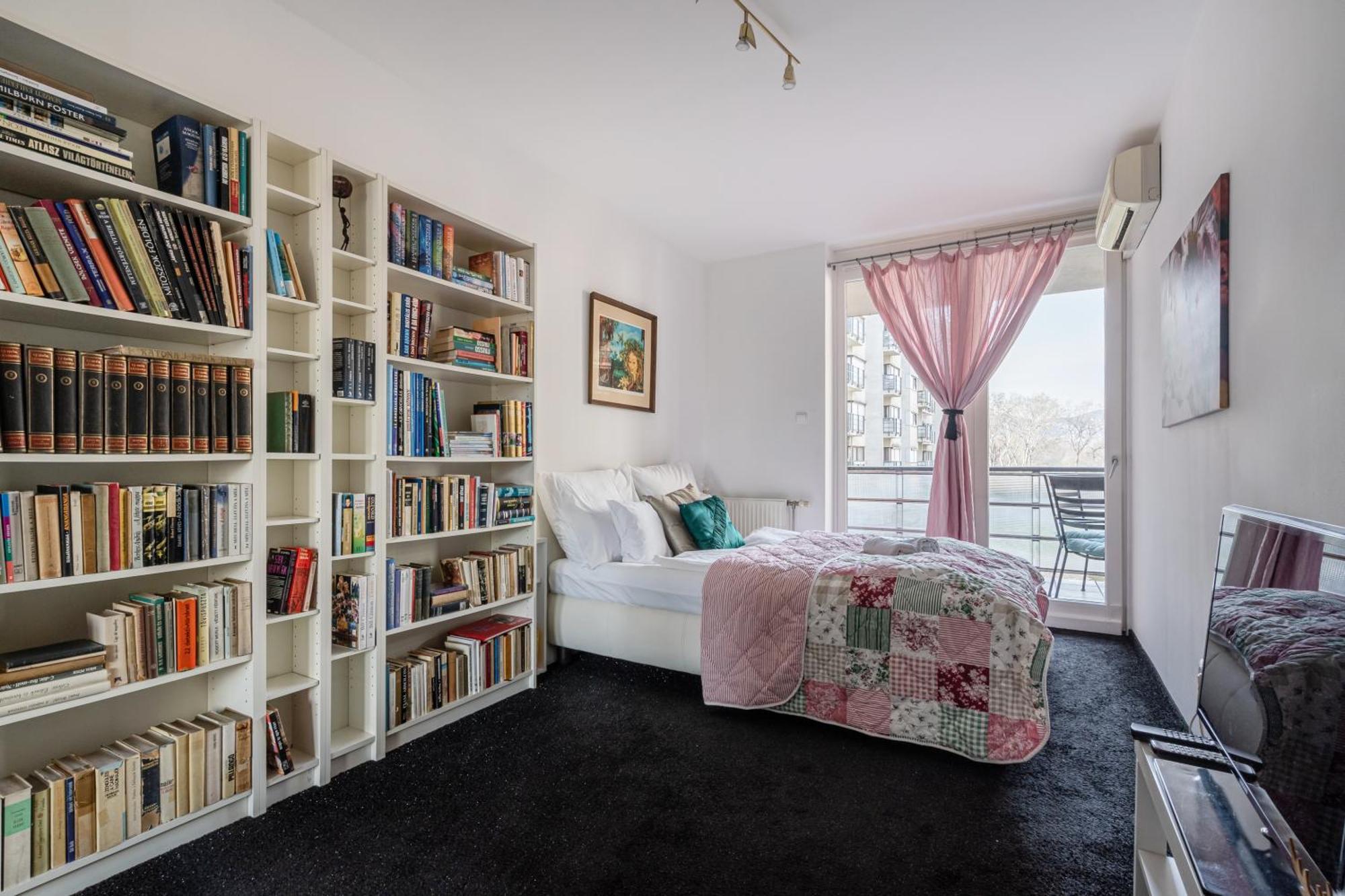 Heart And Soul Apartment Budapest Bagian luar foto